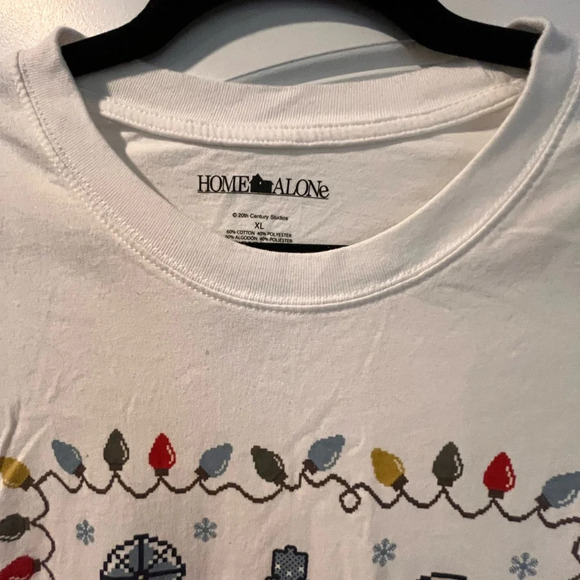 Home Alone Christmas T-Shirt - XL - Picture 3 of 4